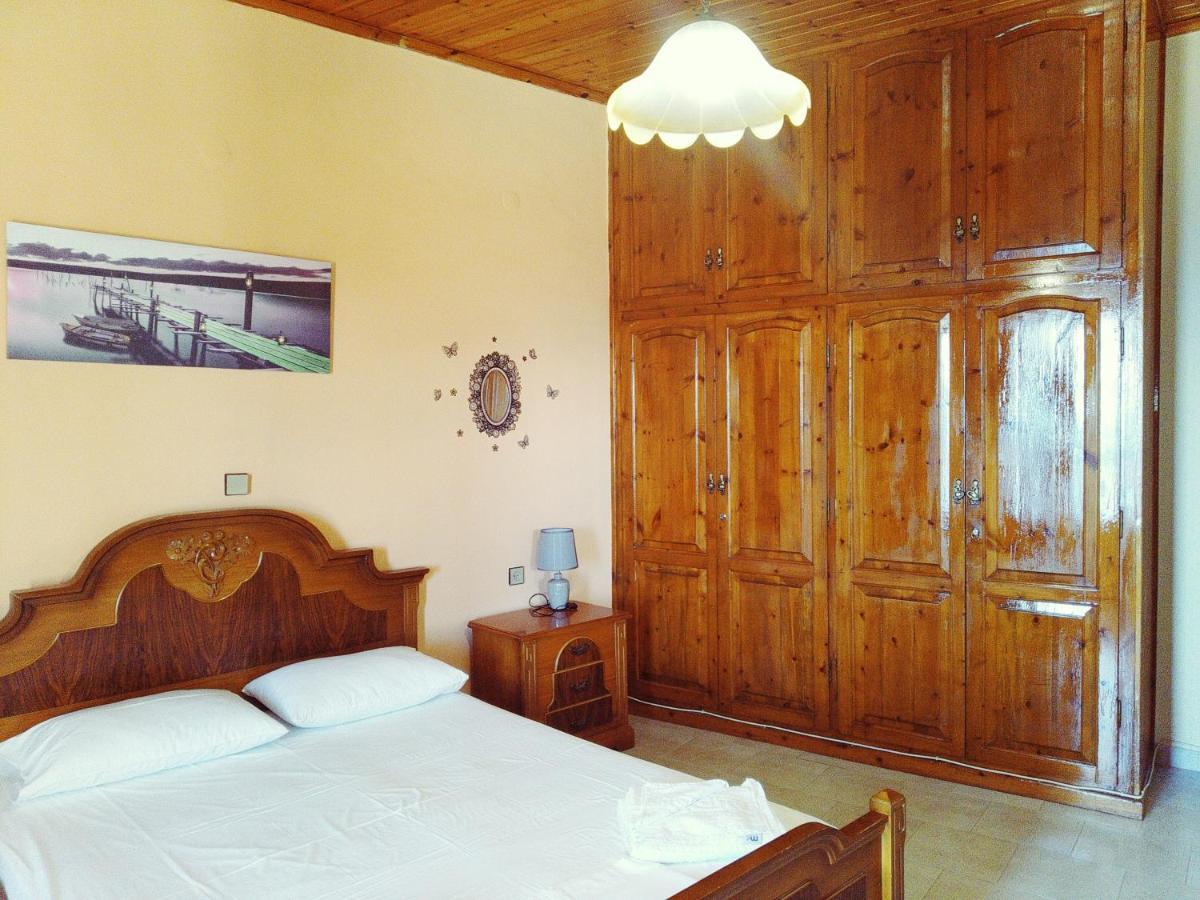 Traditional Panoramic Sea View House Lakones Exterior photo