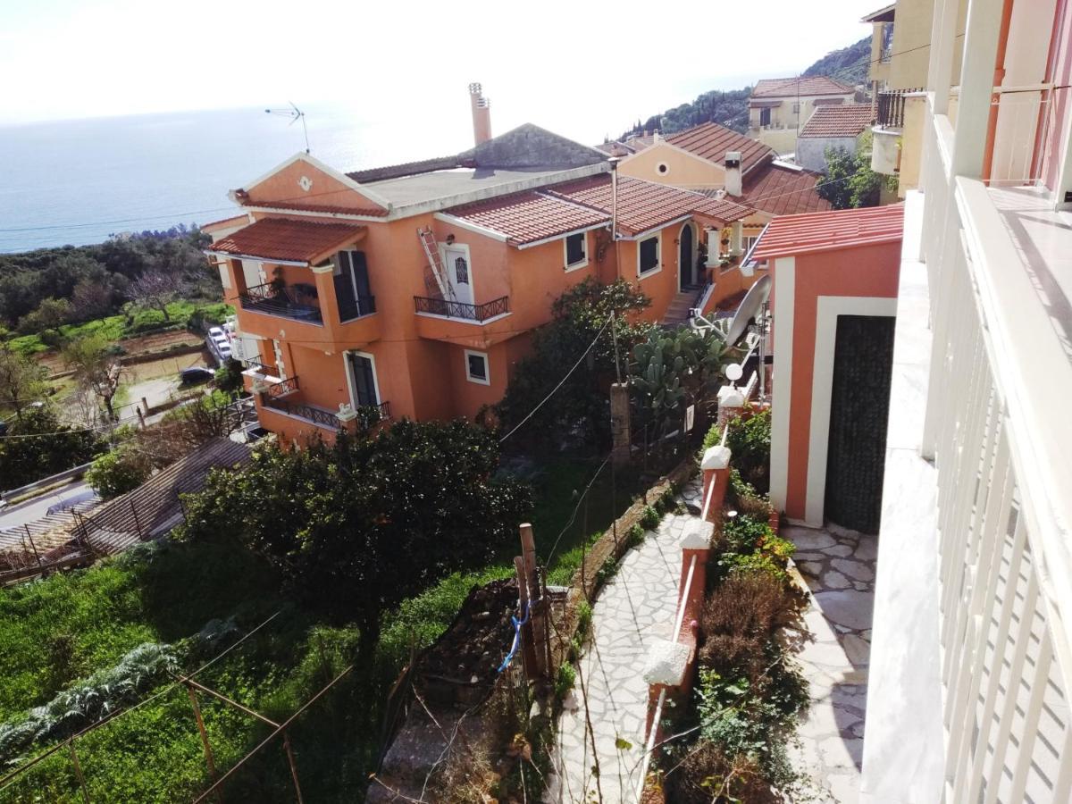 Traditional Panoramic Sea View House Lakones Exterior photo